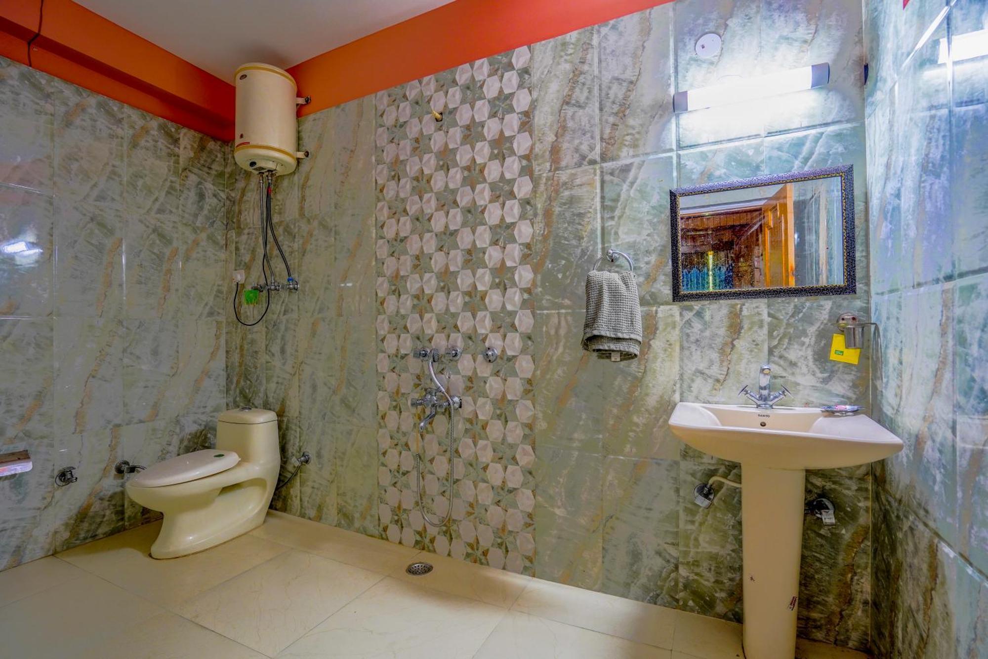 Woods Villa Cottages Manali - 1,2,3,4 Cottages & Villas Available In Manali With Scenic Mountain View Exterior photo