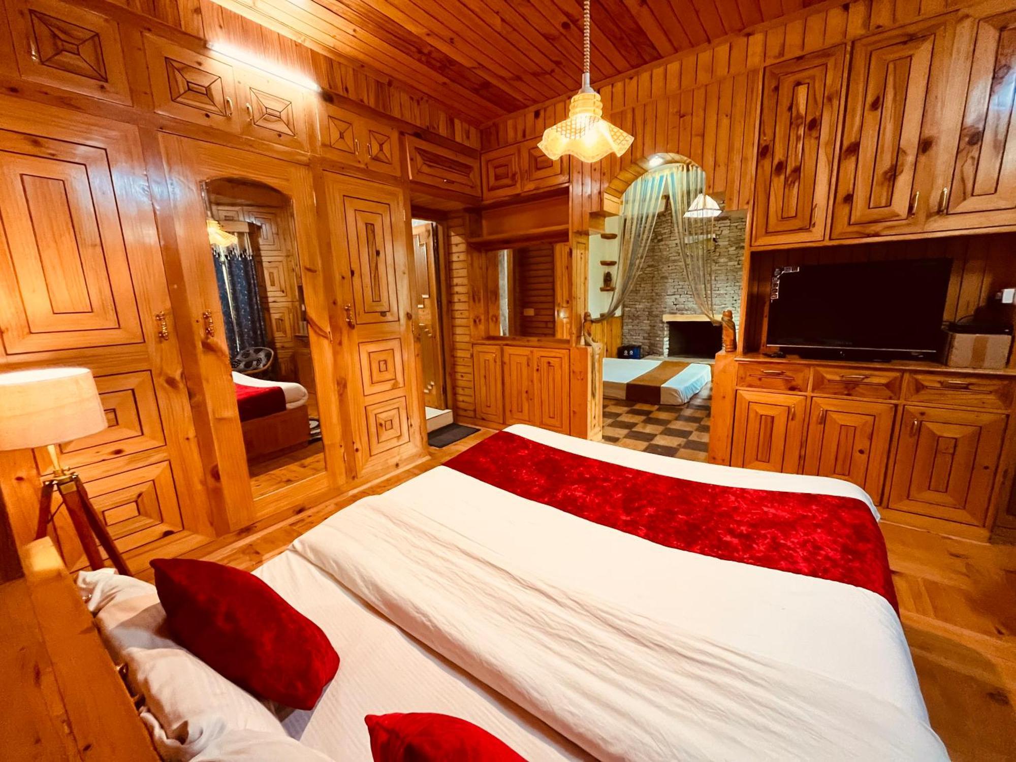 Woods Villa Cottages Manali - 1,2,3,4 Cottages & Villas Available In Manali With Scenic Mountain View Exterior photo
