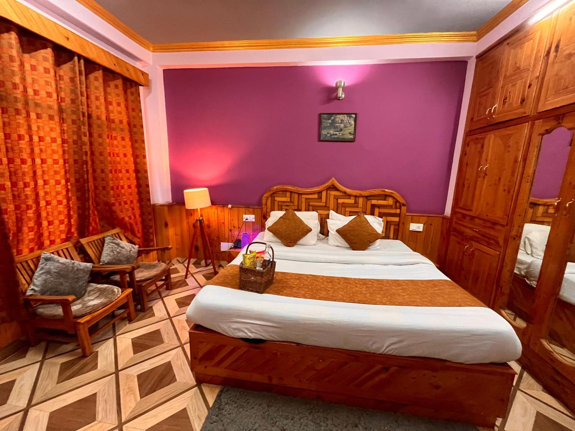 Woods Villa Cottages Manali - 1,2,3,4 Cottages & Villas Available In Manali With Scenic Mountain View Exterior photo